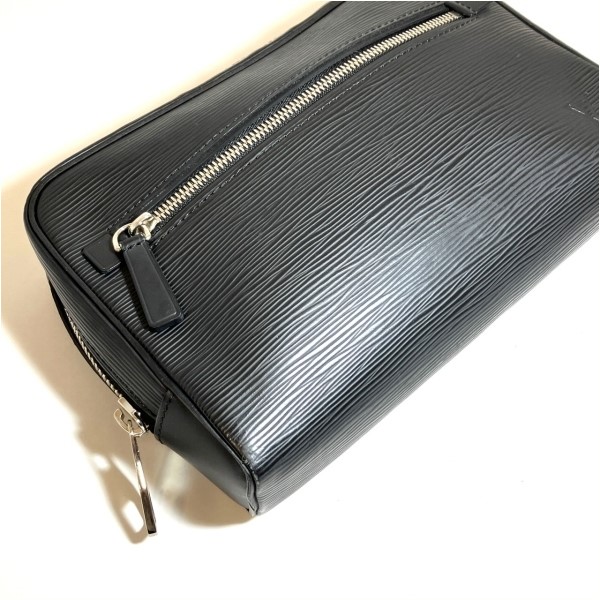 10%OFF】ルイヴィトン Louis Vuitton エピ ネオ オッシュ M54172 バッグ クラッチバッグ セカンドバッグ メンズ  【中古】｜激安アクセサリー通販のワンダープライス