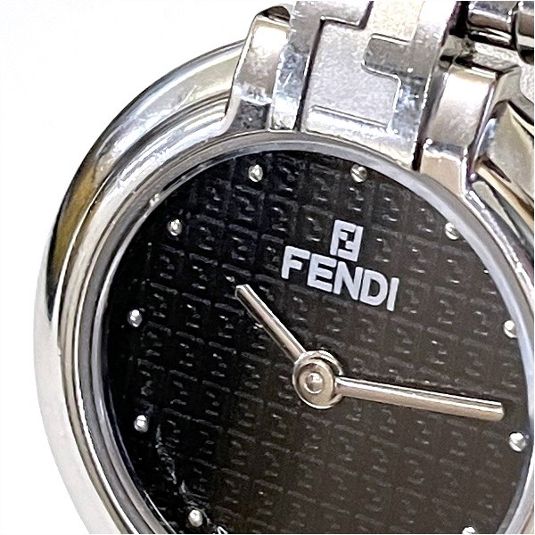 10%OFF】フェンディ FENDI 750L クォーツ ズッカ柄 時計 腕時計
