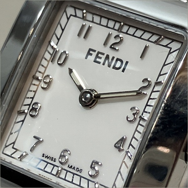 フェンディ FENDI 7000L クォーツ クラシコ 時計 腕時計 レディース