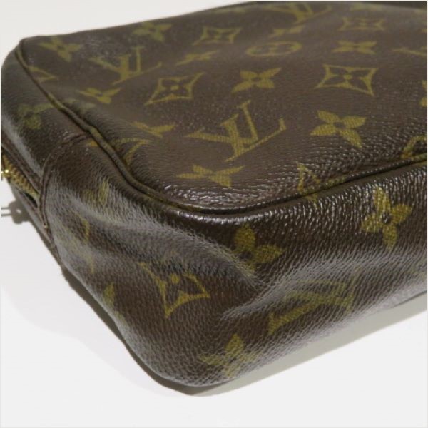 ルイヴィトン Louis Vuitton モノグラム トゥルース トワレット23