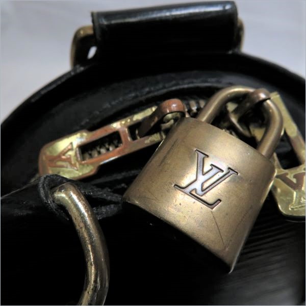 ルイヴィトン Louis Vuitton エピ マビヨン M52232 ブラック バッグ リュック レディース  【中古】｜激安アクセサリー通販のワンダープライス