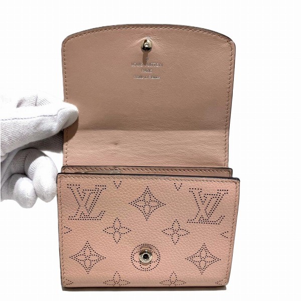 15%OFF】ルイヴィトン Louis Vuitton マヒナ ポルトフォイユ イリス コンパクト M68671 2つ折り財布 レディース  【中古】｜激安アクセサリー通販のワンダープライス