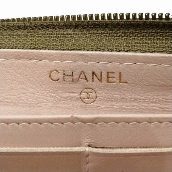 シャネル CHANEL ボーイ カーキ キャビアスキン ラウンドファスナー