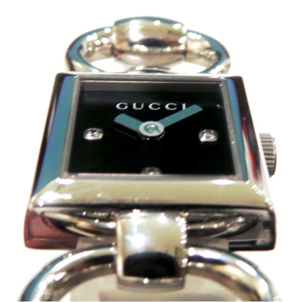 グッチ GUCCI トルナヴォーニ 120 クォーツ 時計 腕時計 レディース 【中古】｜激安アクセサリー通販のワンダープライス